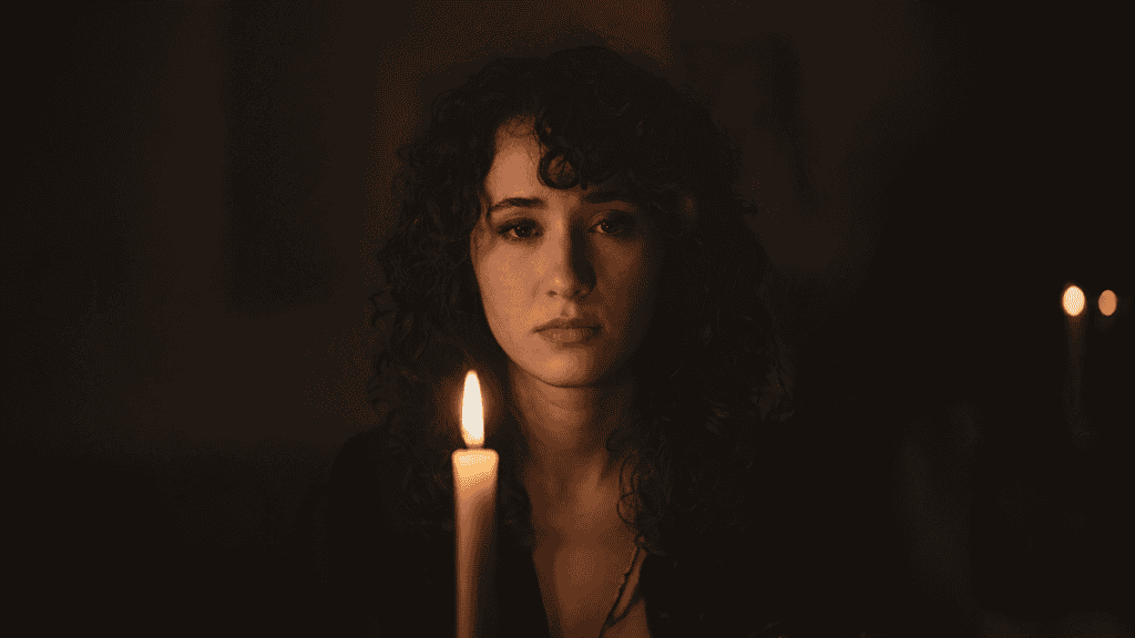 Un posto al sole, anticipazioni al 10 aprile, Anna Toscano (Margot Adam)